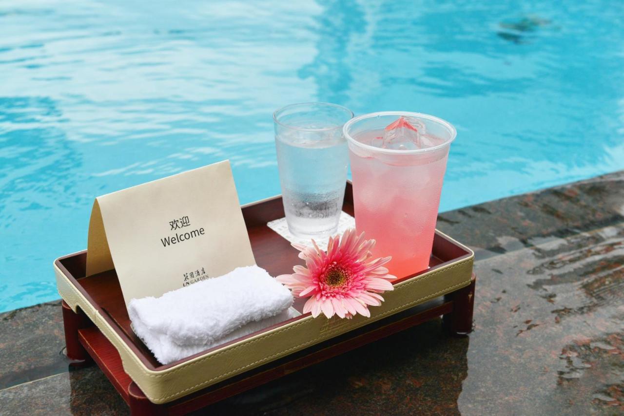 The Garden Hotel Guangzhou - Discover 26 Cultural Treasures With Hotel Golden Tour Guide Exterior foto Welcome drink at a hotel