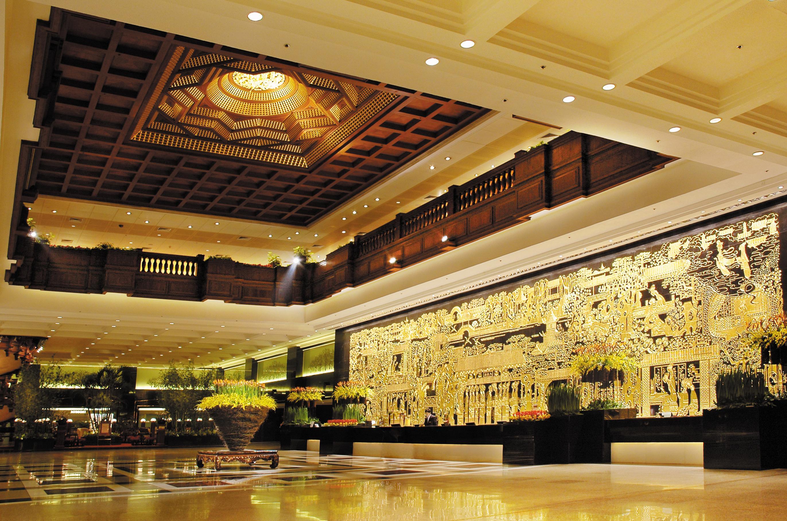 The Garden Hotel Guangzhou - Discover 26 Cultural Treasures With Hotel Golden Tour Guide Exterior foto The lobby of the hotel