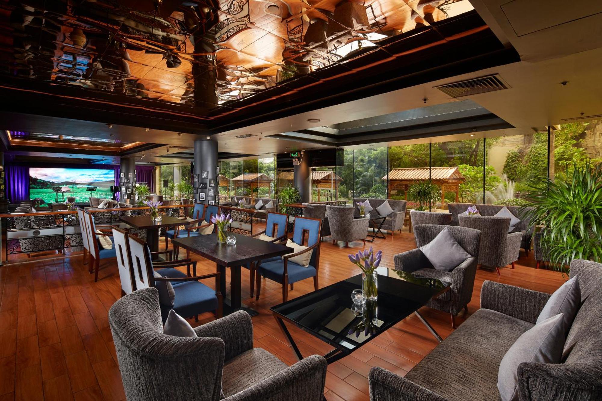 The Garden Hotel Guangzhou - Discover 26 Cultural Treasures With Hotel Golden Tour Guide Exterior foto The interior of the restaurant
