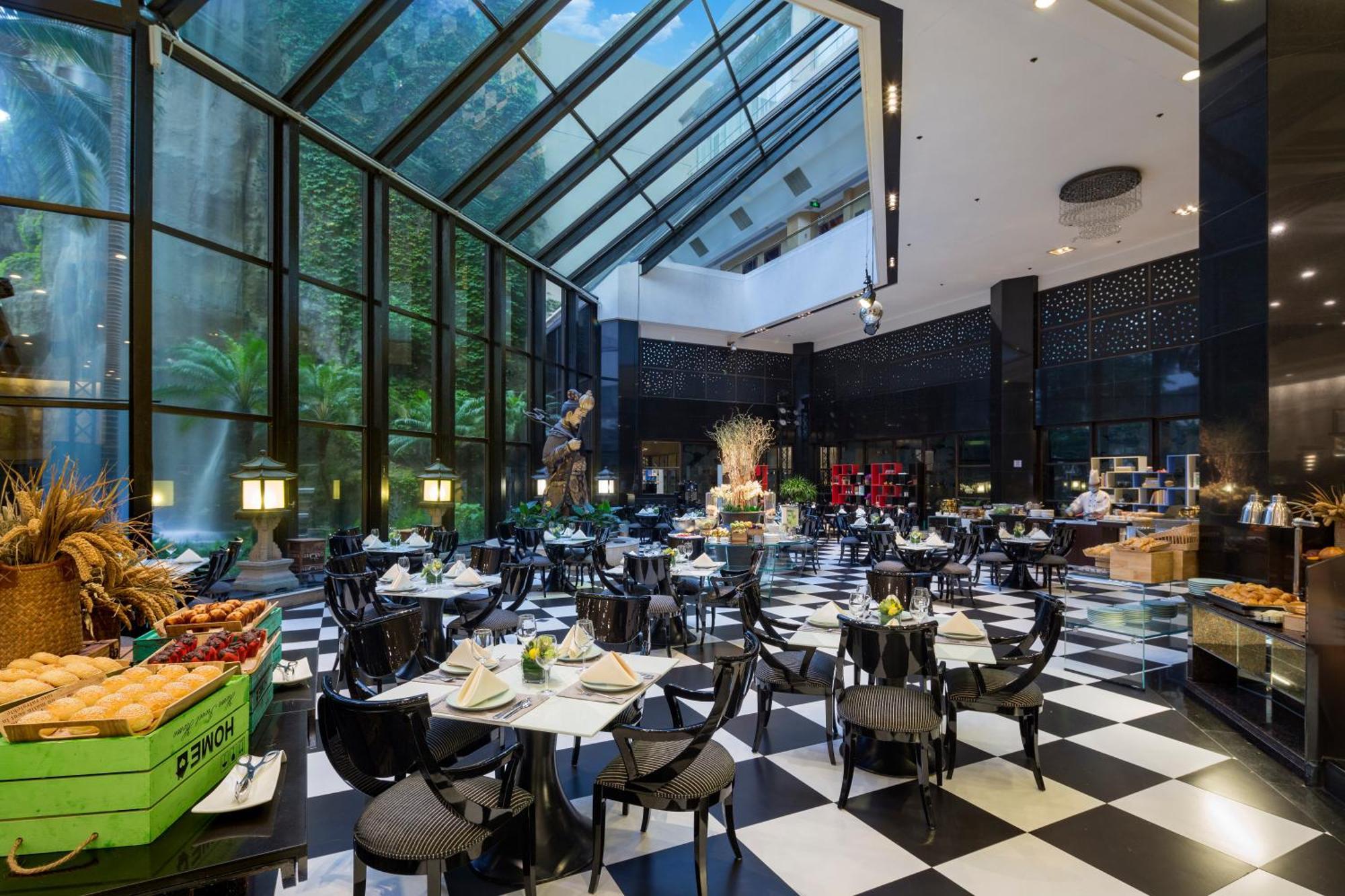 The Garden Hotel Guangzhou - Discover 26 Cultural Treasures With Hotel Golden Tour Guide Exterior foto The Garden Grill